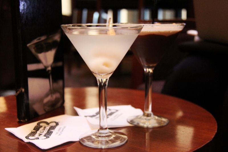 brasserie-VENCE-min_martini_bar_lychee_chocolate_alcohol_liquor_happy_hour_happy-910161